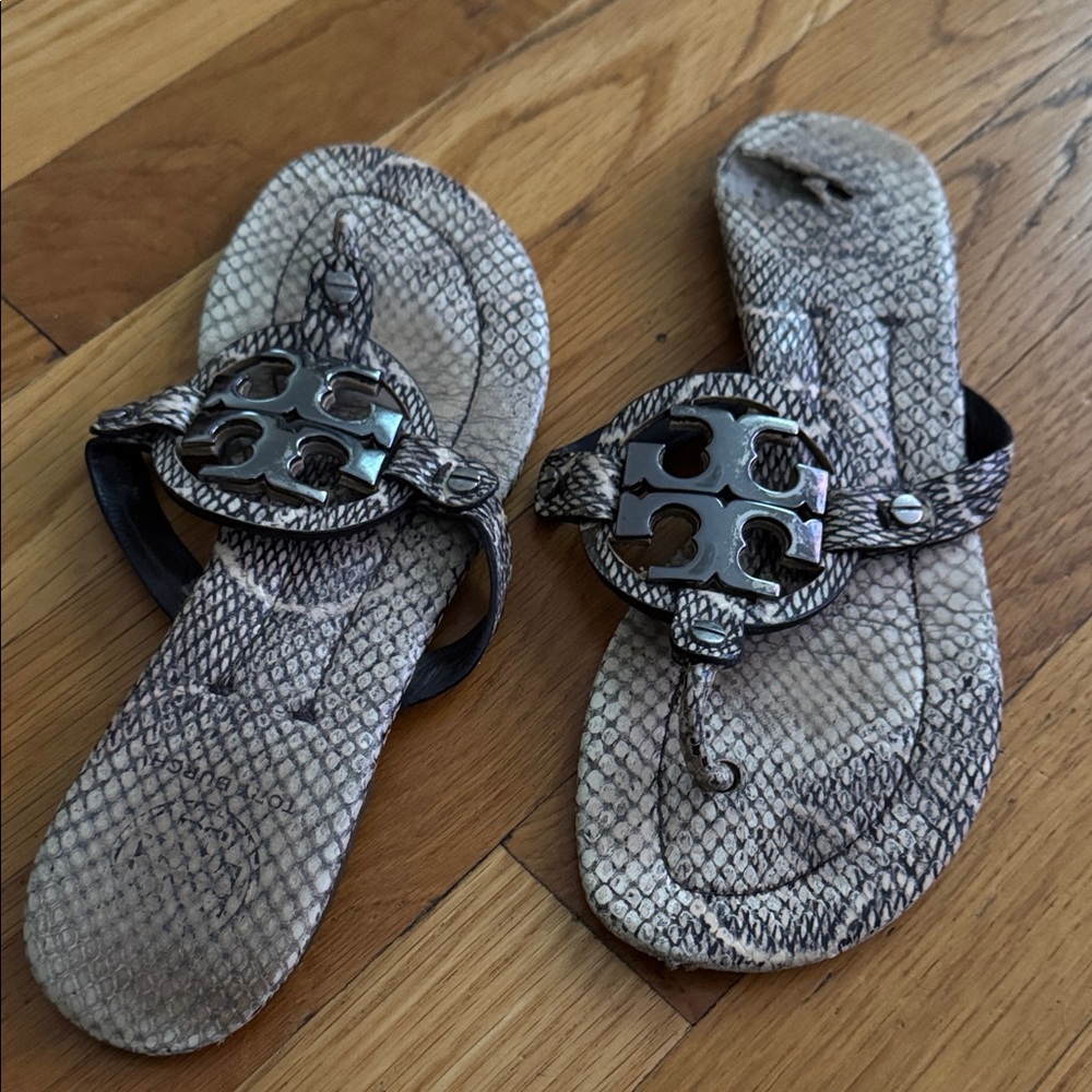 Tory Burch Black and Cream Snakeskin Sandals 7 1/2